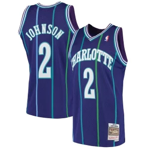 Attraente Versatile Larry Johnson Charlotte Hornets 1994/95 Hardwood Classics Swingman Jersey Purple